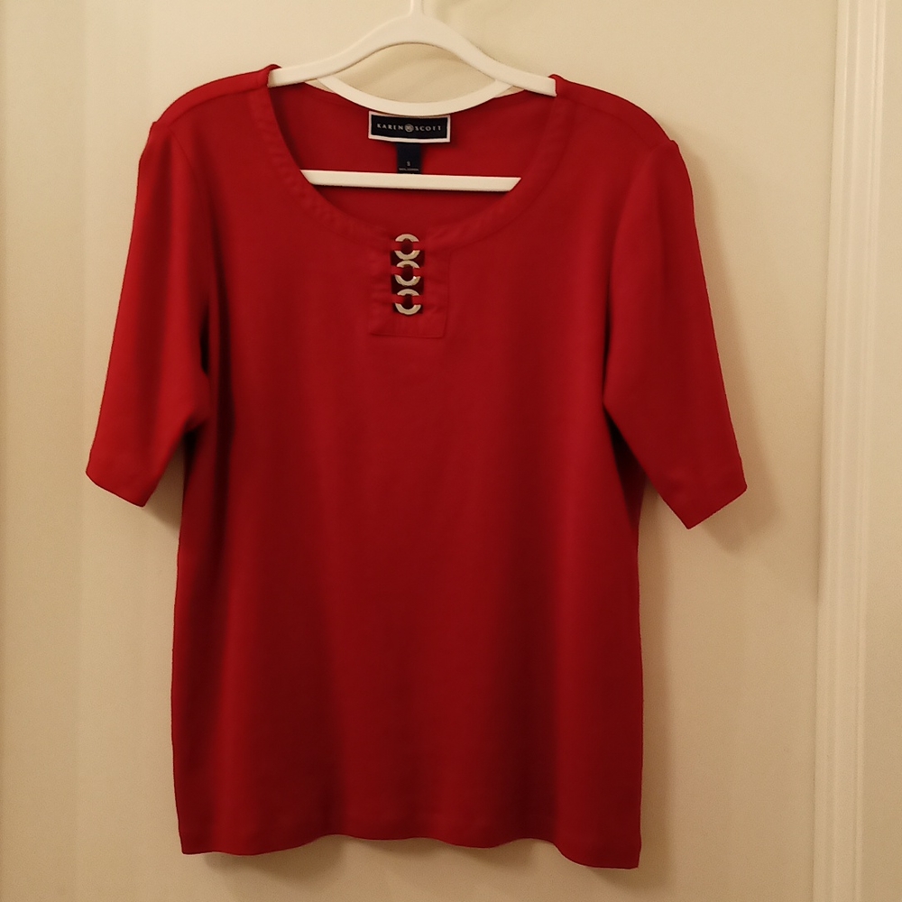 Two cotton tops.
